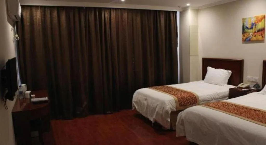 Vatica Zhoukou City Luyi County Zhenyuan Avenue Hotel