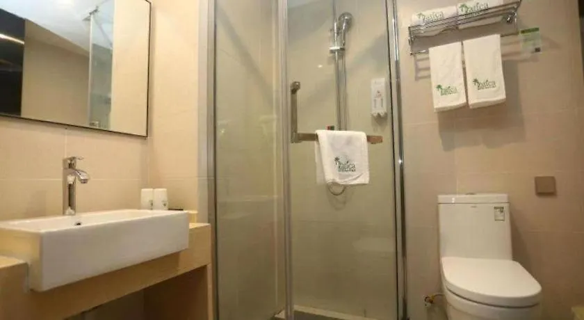 Vatica Zhoukou City Luyi County Zhenyuan Avenue Hotel